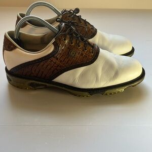 FootJoy White and Brown Oxford Golf Shoes Classic Design